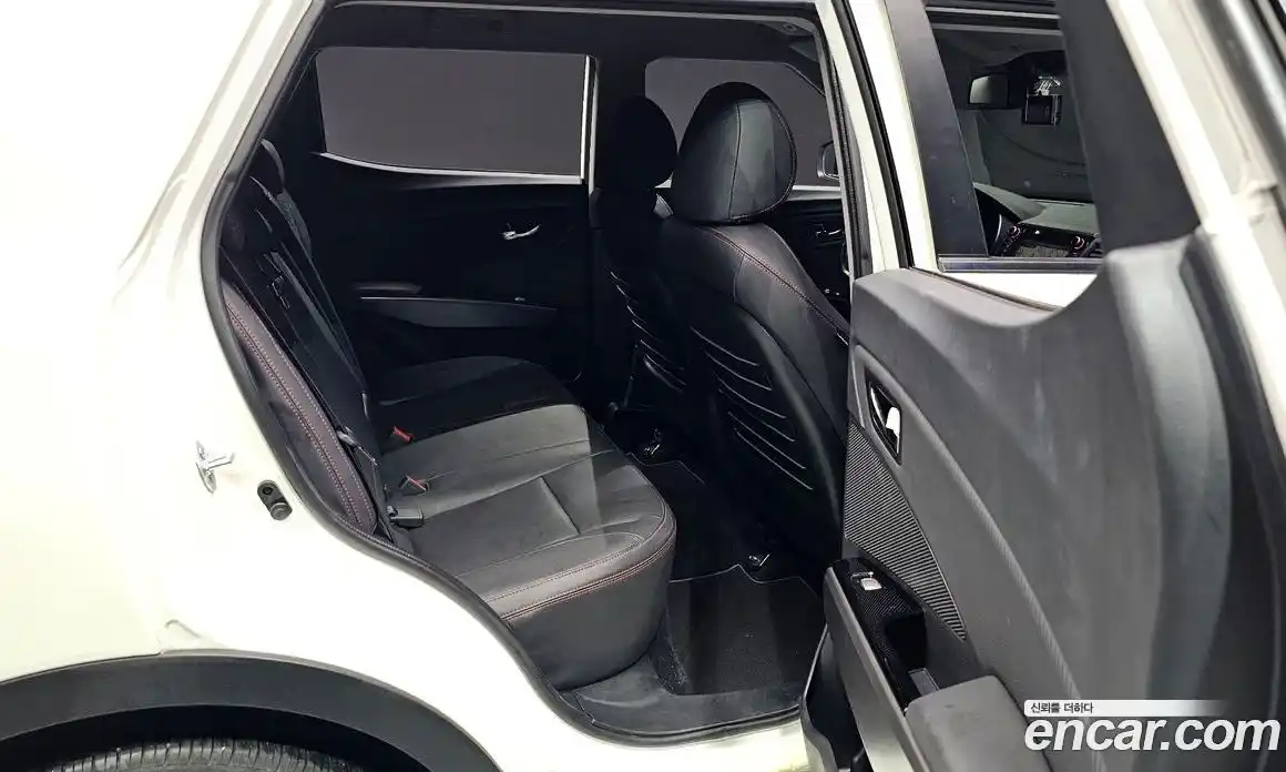 SsangYong TIBOLI 2018 1.6 Автомат в Москве № 818400, фото 11