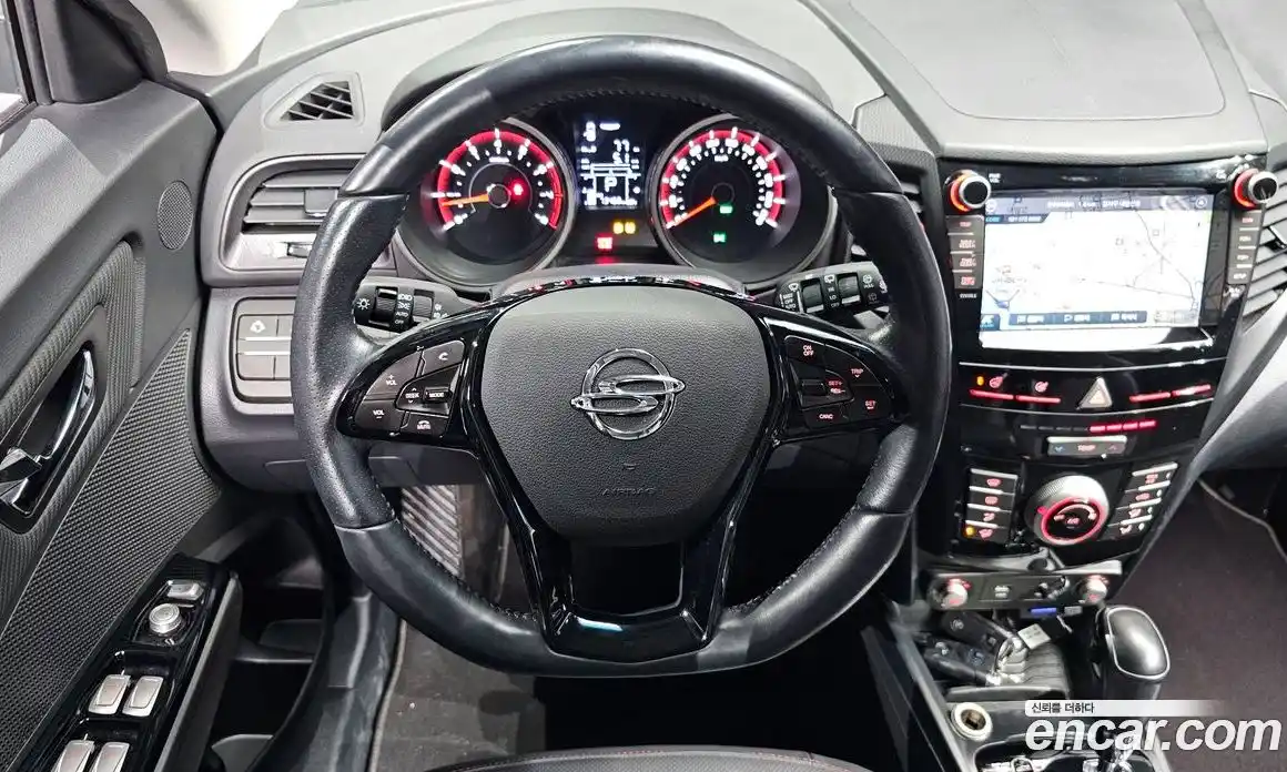 SsangYong TIBOLI 2018 1.6 Автомат в Москве № 818400, фото 13