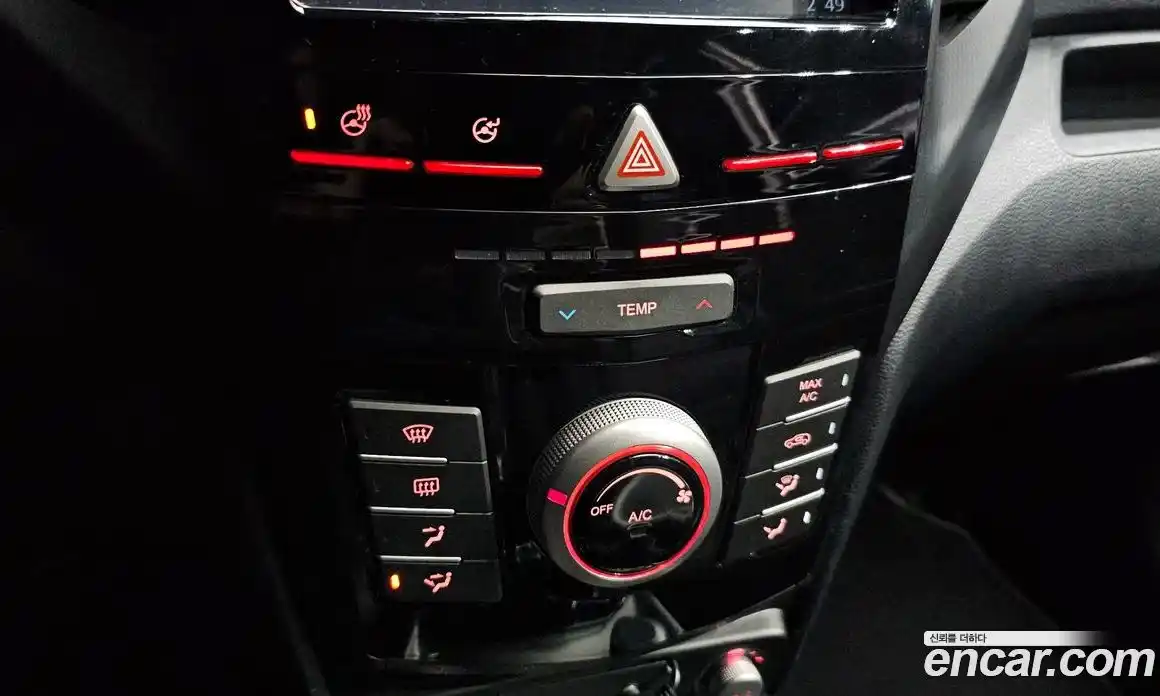 SsangYong TIBOLI 2018 1.6 Автомат в Москве № 818400, фото 18