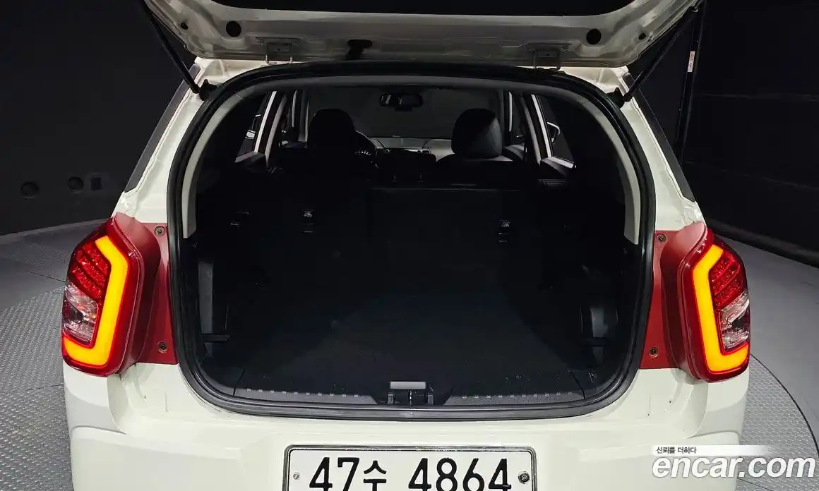 SsangYong TIBOLI 2018 1.6 Автомат в Москве № 818400, фото 20