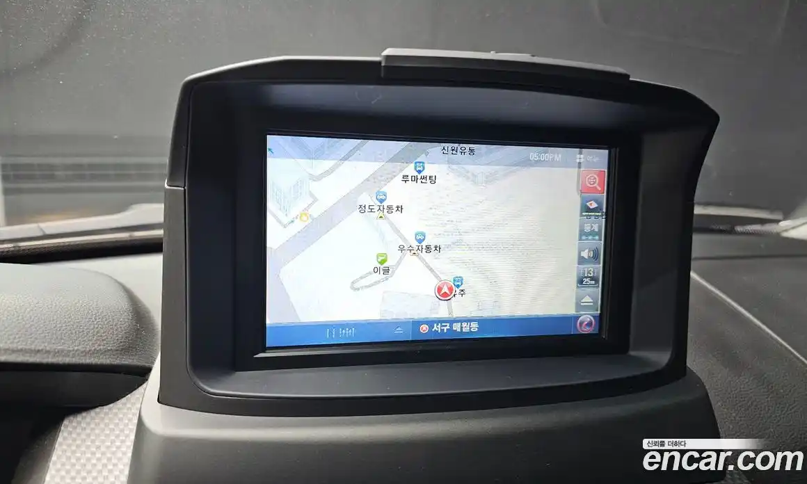 SsangYong Korando 2015 2.0 Автомат в Москве № 818688, фото 15