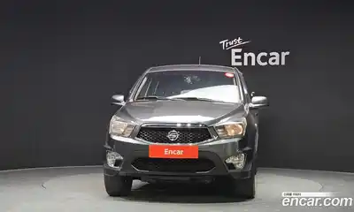 SsangYong Korando 2015 2.0 Автомат в Москве № 818688, миниатюра 3