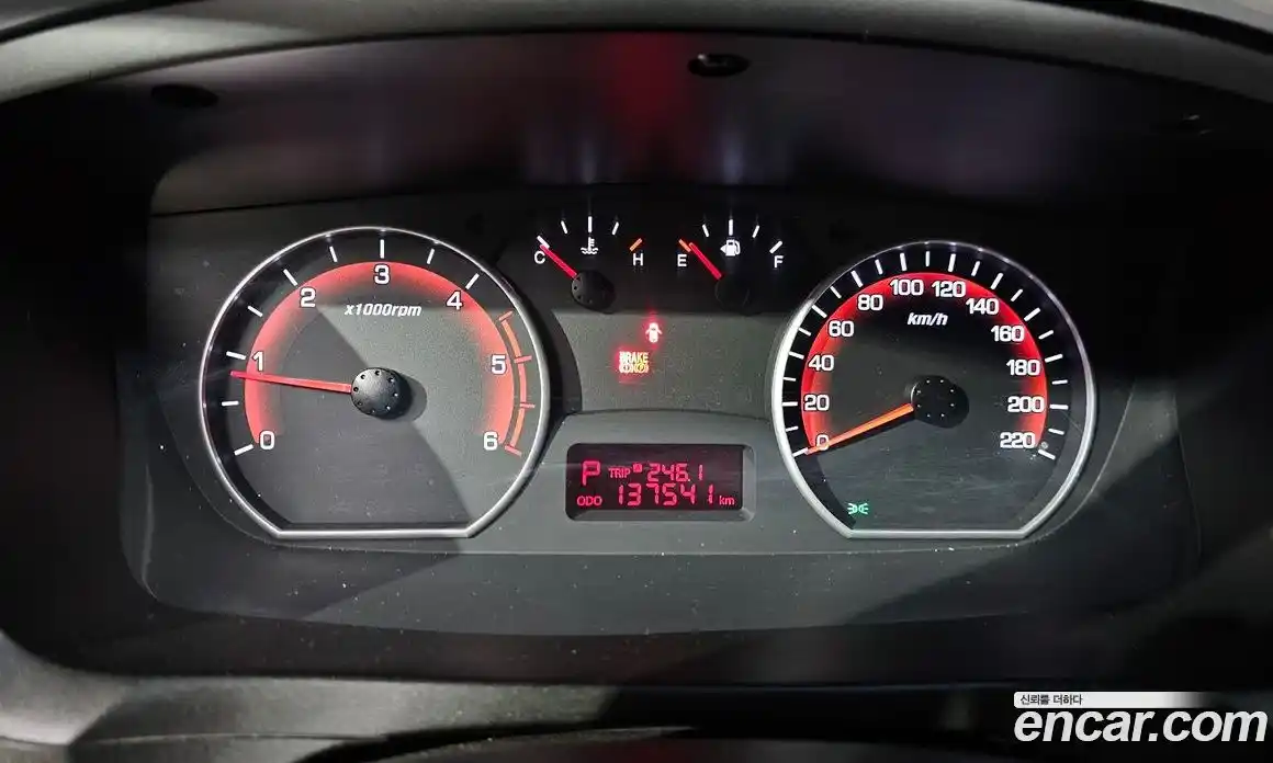 SsangYong Korando 2015 2.0 Автомат в Москве № 818688, фото 8