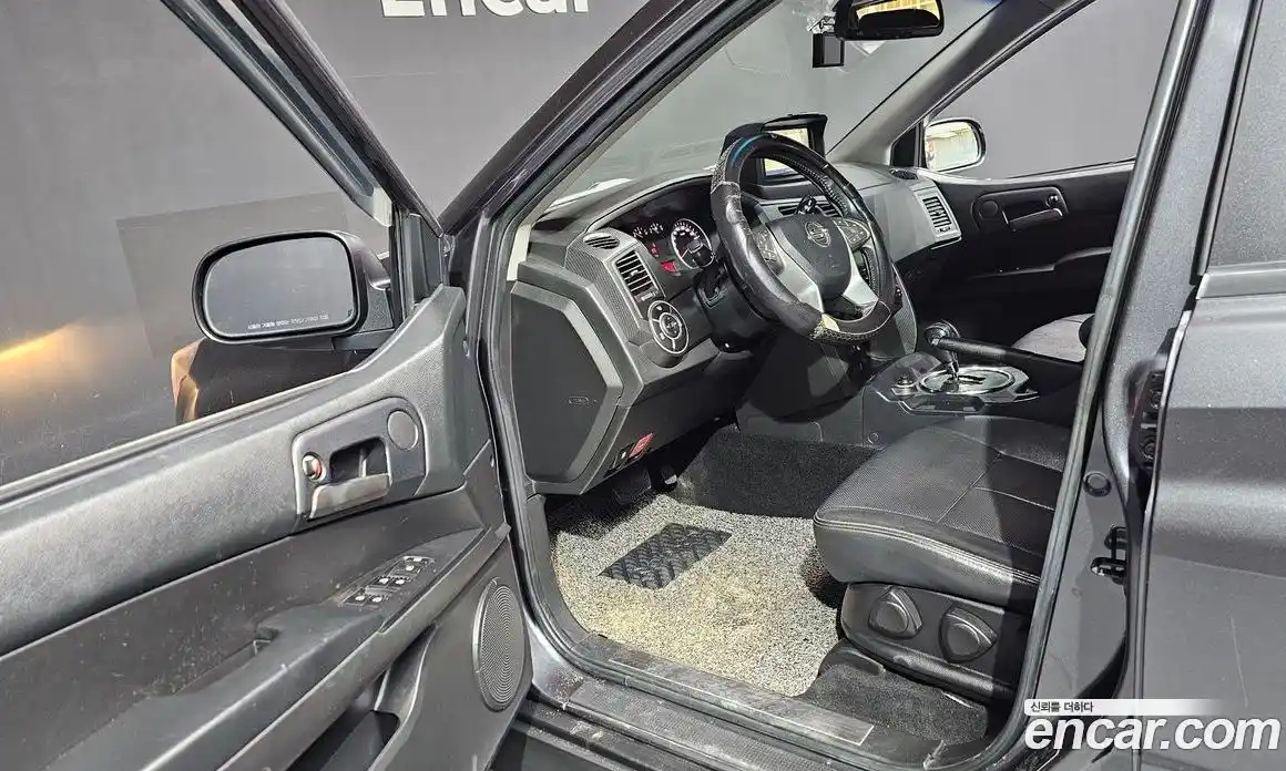 SsangYong Korando 2015 2.0 Автомат в Москве № 818688, фото 10