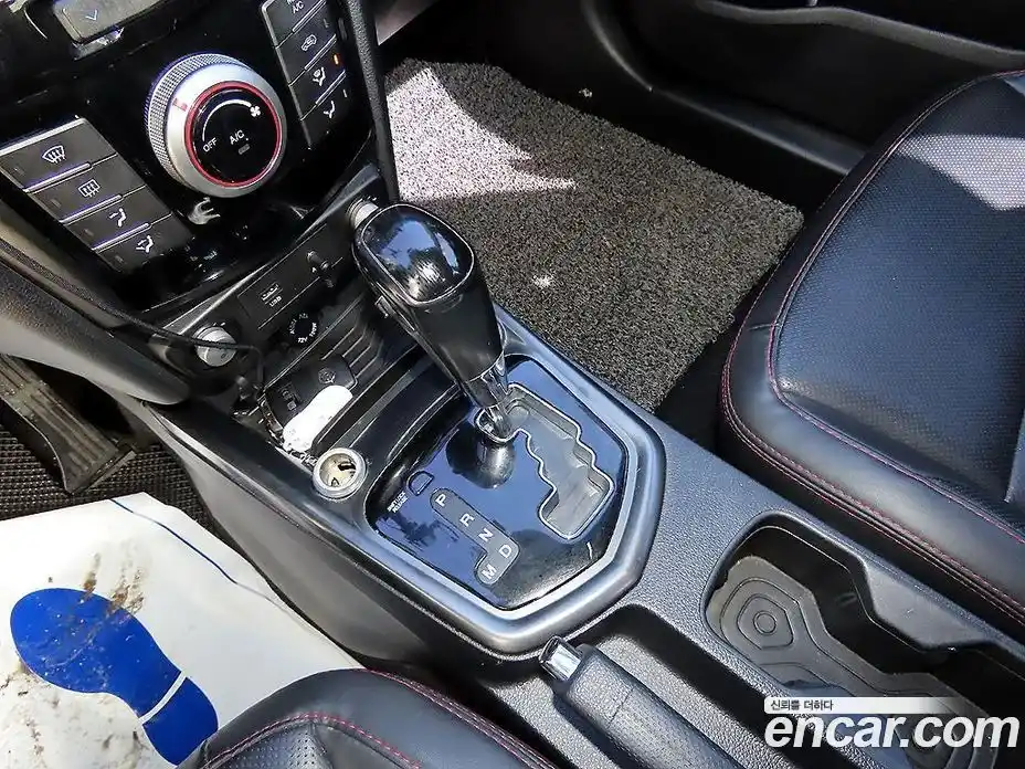 SsangYong TIBOLI 2017 1.6 Автомат в Москве № 818857, фото 10