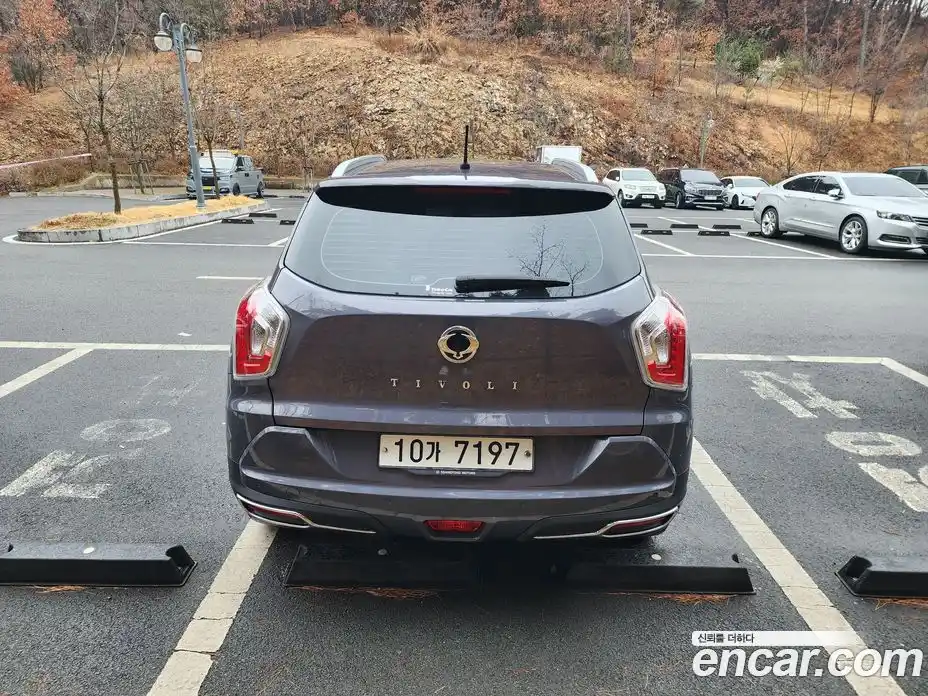 SsangYong TIBOLI 2018 1.6 Автомат в Москве № 818885, фото 3