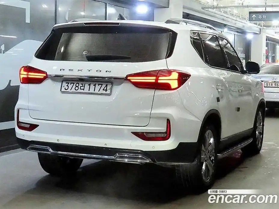 SsangYong Rexton 2020 2.2 Автомат в Москве № 819003, фото 4