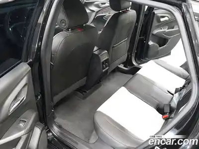 Chevrolet Trax 2024 1.2 Автомат в Москве № 819133, миниатюра 10