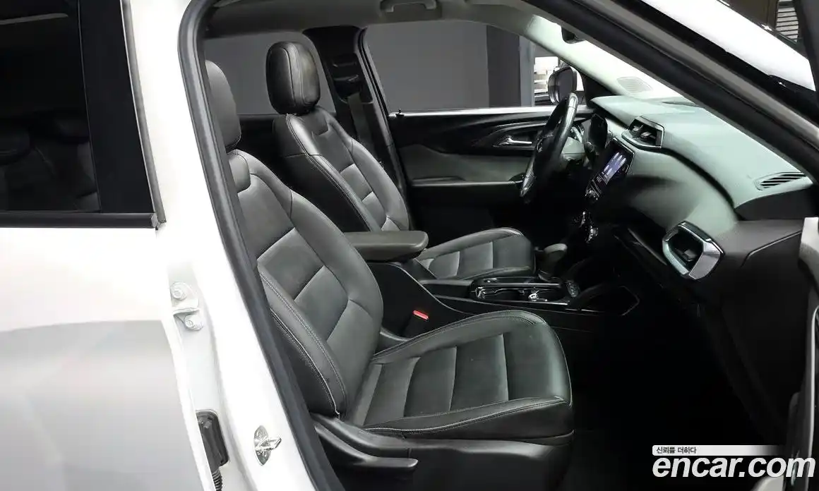 Chevrolet TrailBlazer 2021 1.3 Автомат в Москве № 819385, фото 10