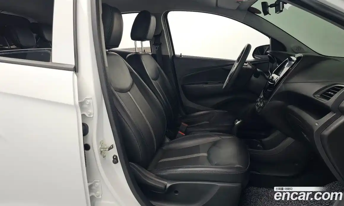 Chevrolet Spark 2021 1.0 Автомат в Москве № 819498, фото 10