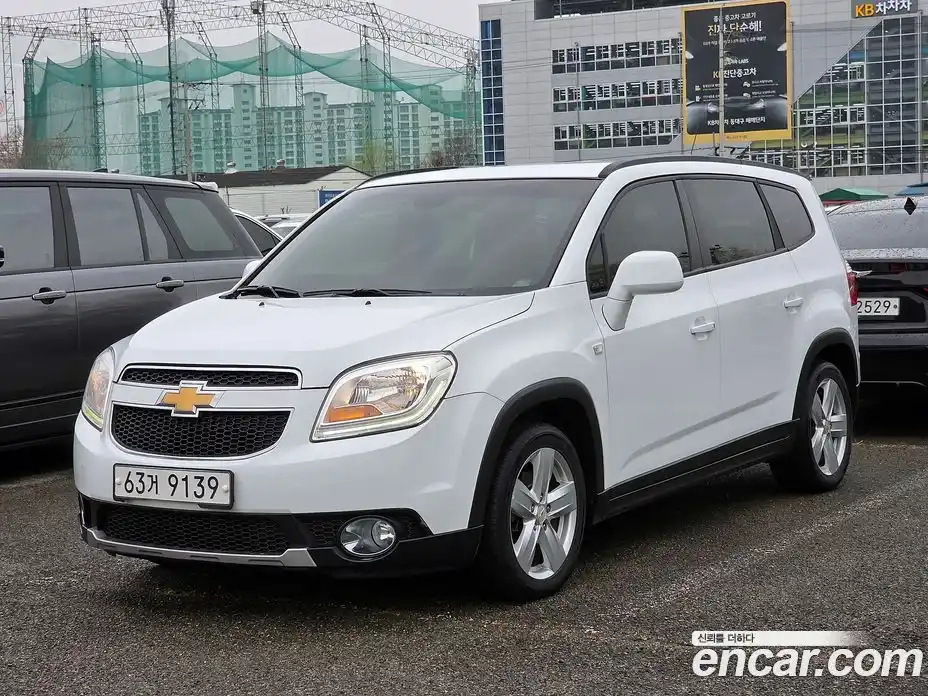 Chevrolet Orlando 2011 2.0 Автомат в Москве № 820242, фото 18