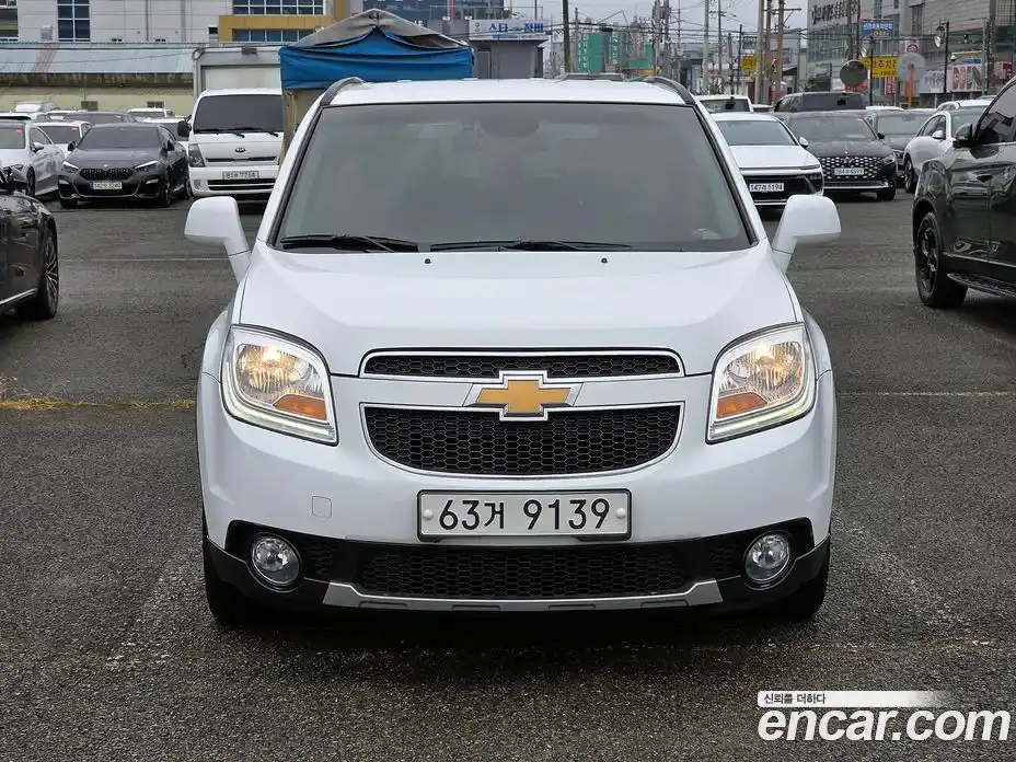 Chevrolet Orlando 2011 2.0 Автомат в Москве № 820242, фото 3