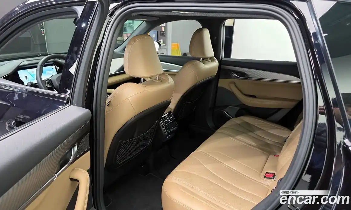 Renault Grand Koleos 2025 1.5 Автомат в Москве № 820300, фото 11