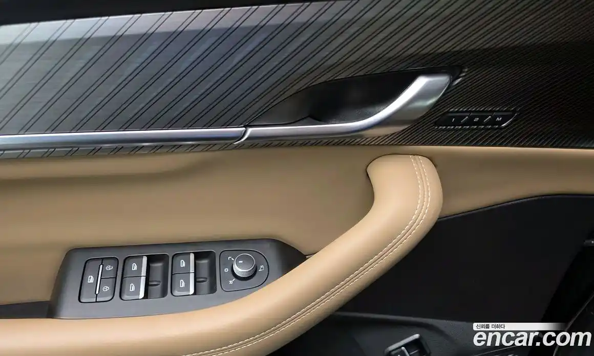 Renault Grand Koleos 2025 1.5 Автомат в Москве № 820300, фото 14