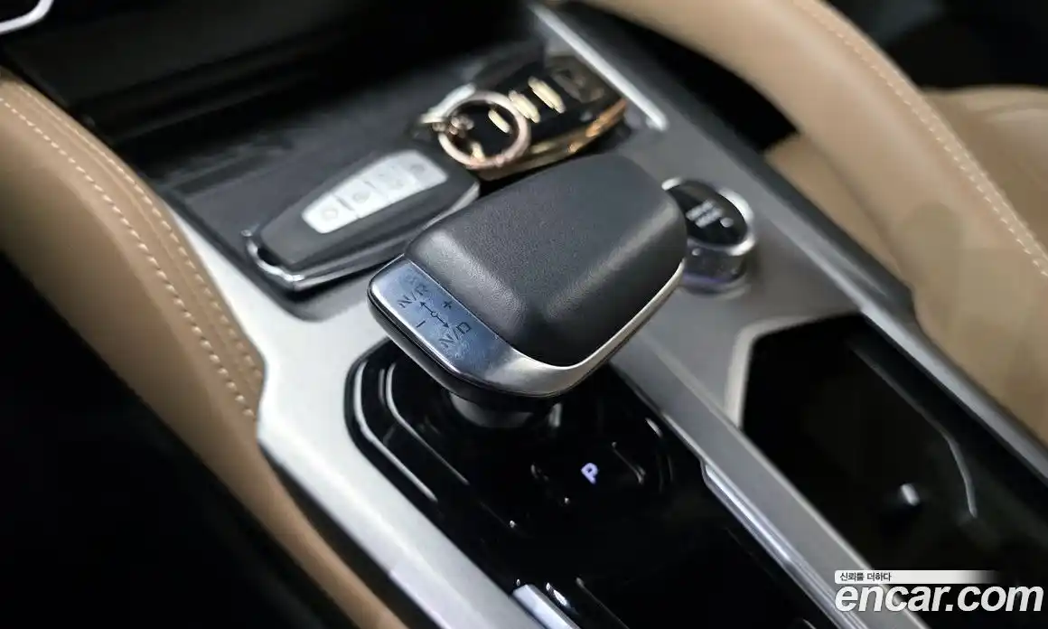 Renault Grand Koleos 2025 1.5 Автомат в Москве № 820300, фото 9