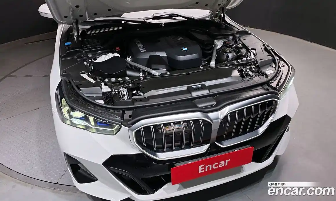 BMW 5-Series 2024 2.0 Автомат в Москве № 820450, фото 6