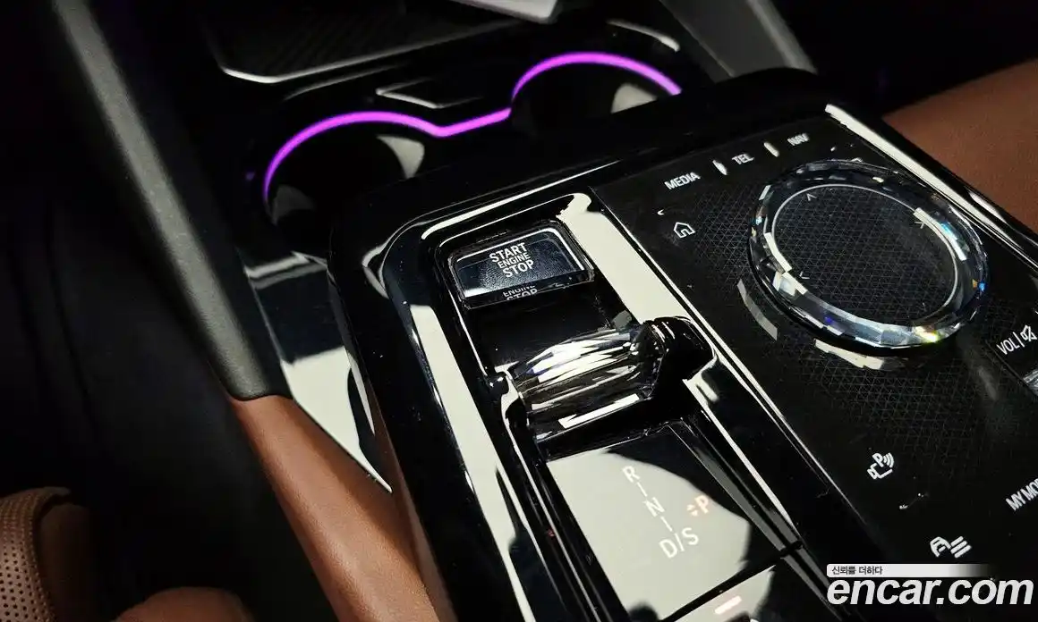 BMW 5-Series 2024 2.0 Автомат в Москве № 820450, фото 9