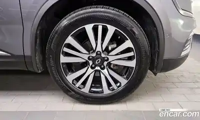 Renault QM6 2022 2.0 гидро в Москве № 820517, миниатюра 5