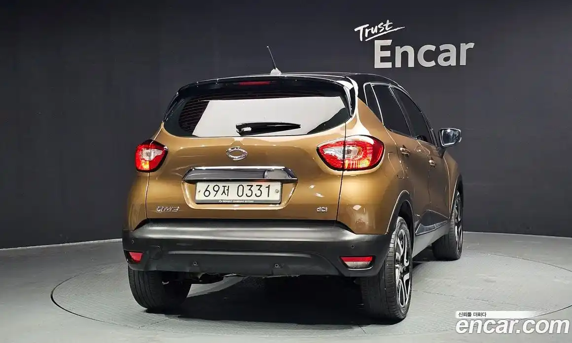 Renault QM3 2016 1.5 Автомат в Москве № 820605, фото 4