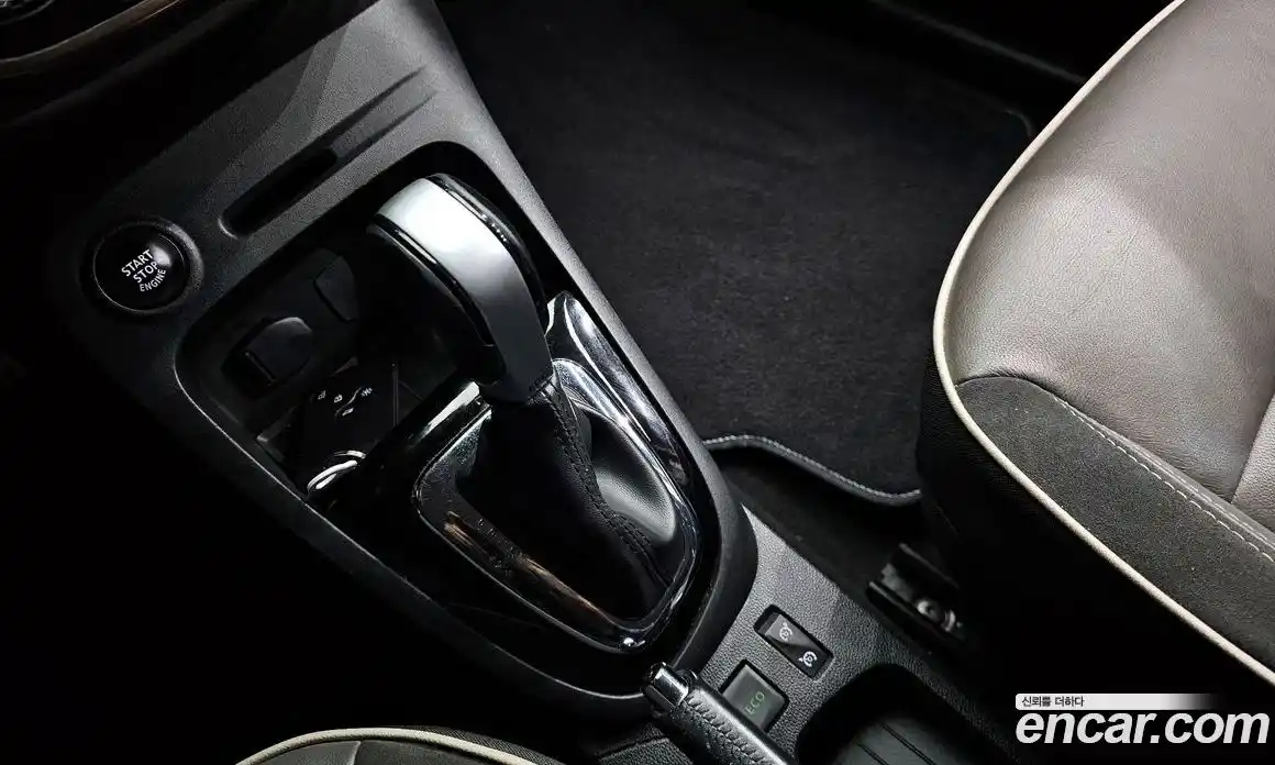 Renault QM3 2016 1.5 Автомат в Москве № 820605, фото 9