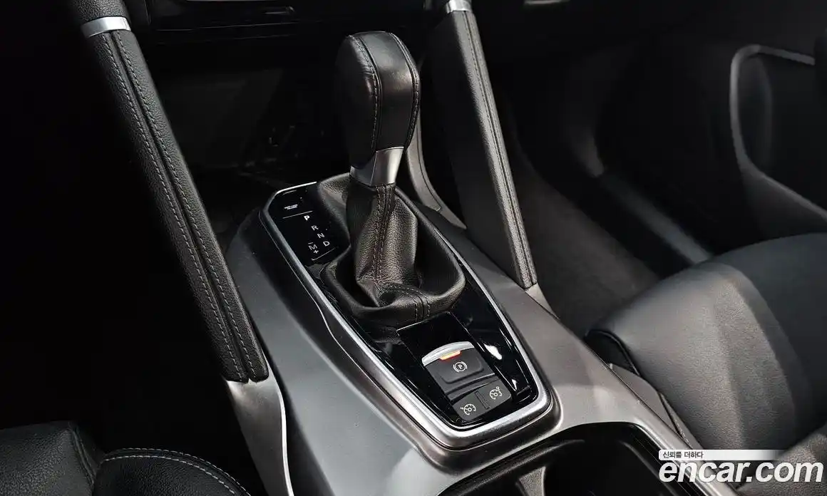 Renault QM6 2020 2.0 Автомат в Москве № 820684, фото 9