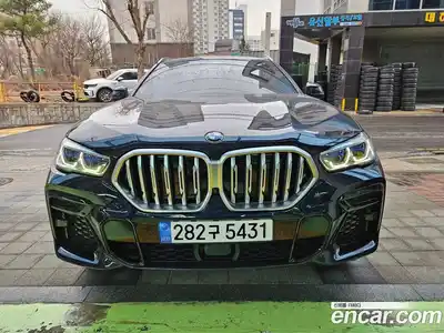 BMW X6, 2022