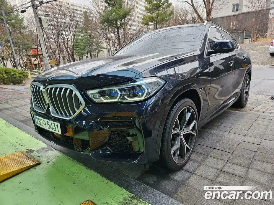 BMW X6 2022 3.0 Автомат в Москве № 821053, фото 3