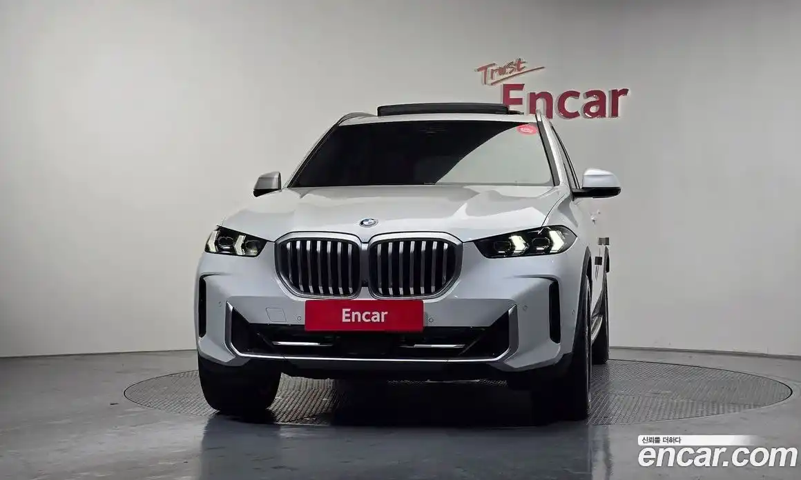 BMW X5 2024 3.0 Автомат в Москве № 821240, фото 3