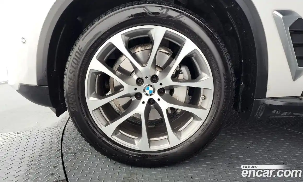 BMW X5 2024 3.0 Автомат в Москве № 821240, фото 5