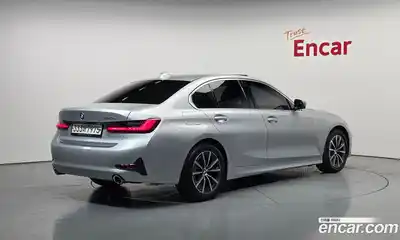 BMW 3-Series 2019 2.0 Автомат в Москве № 821561, миниатюра 2