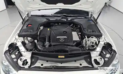 Mercedes-Benz E-Class 2022 2.0 Автомат в Москве № 821896, миниатюра 5