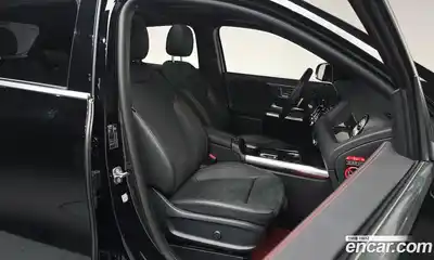 Mercedes-Benz GLA-Class 2023 2.0 Автомат в Москве № 821909, миниатюра 9