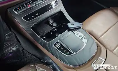 Mercedes-Benz E-Class 2021 2.0 Автомат в Москве № 822583, миниатюра 9