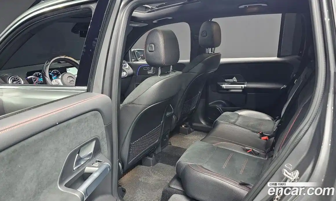 Mercedes-Benz GLB-Class 2021 2.0 Автомат в Москве № 822965, фото 17