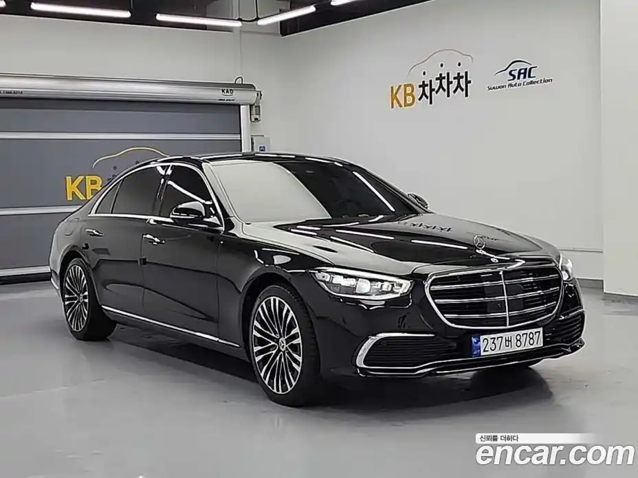Mercedes-Benz S-Class 2023 3.0 Автомат в Москве № 822987, фото 4