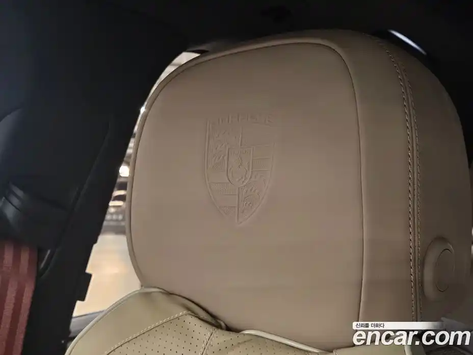 Porsche Cayenne 2023 3.0 Автомат в Москве № 824512, фото 8