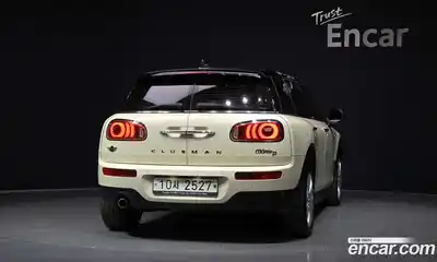 Mini Clubman 2018 2.0 Автомат в Москве № 825343, миниатюра 4