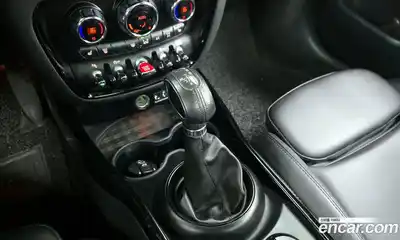 Mini Clubman 2018 2.0 Автомат в Москве № 825343, миниатюра 9