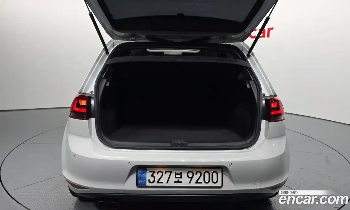 Volkswagen Golf 2014 2.0 Автомат в Москве № 826165, фото 20