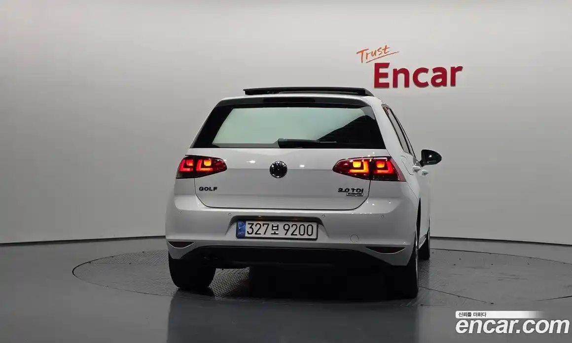 Volkswagen Golf 2014 2.0 Автомат в Москве № 826165, фото 4