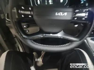 Kia Canival 2025 1.6 гидро в Москве № 102090, миниатюра 4