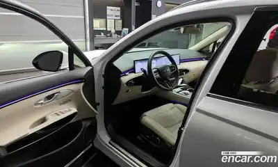 Genesis GV70 2025 2.5 гидро в Москве № 115942, миниатюра 10