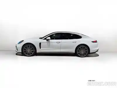 Porsche Panamera, 2021