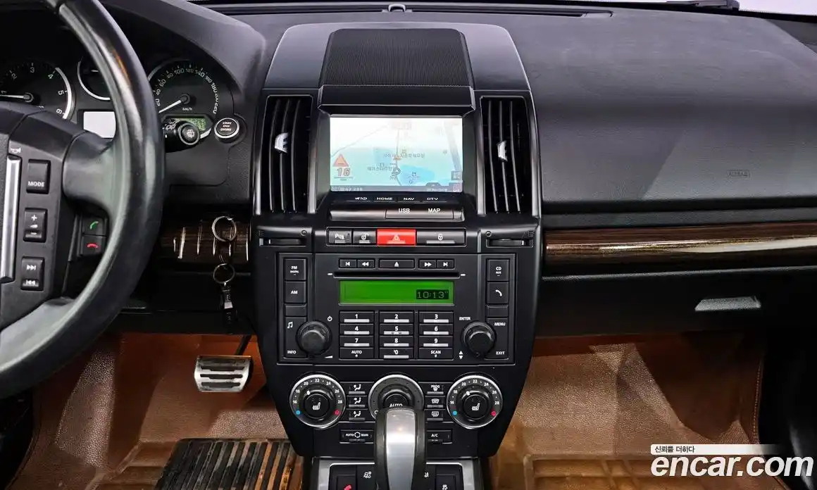 Land Rover Freelander 2011 2.2 Автомат в Москве № 198228, фото 14