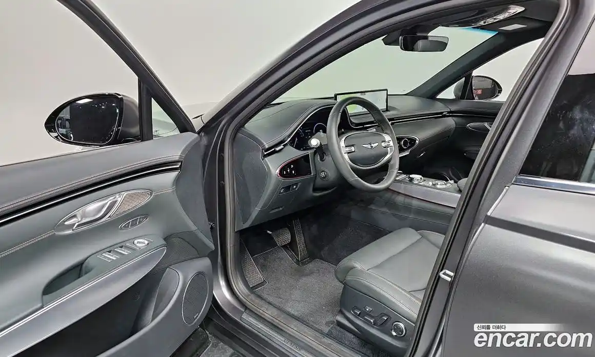 Genesis GV70 2022 3.5 гидро в Москве № 23781, фото 11