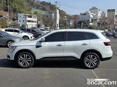 Renault QM6 2018 2.0 гидро в Москве № 424109, миниатюра 4
