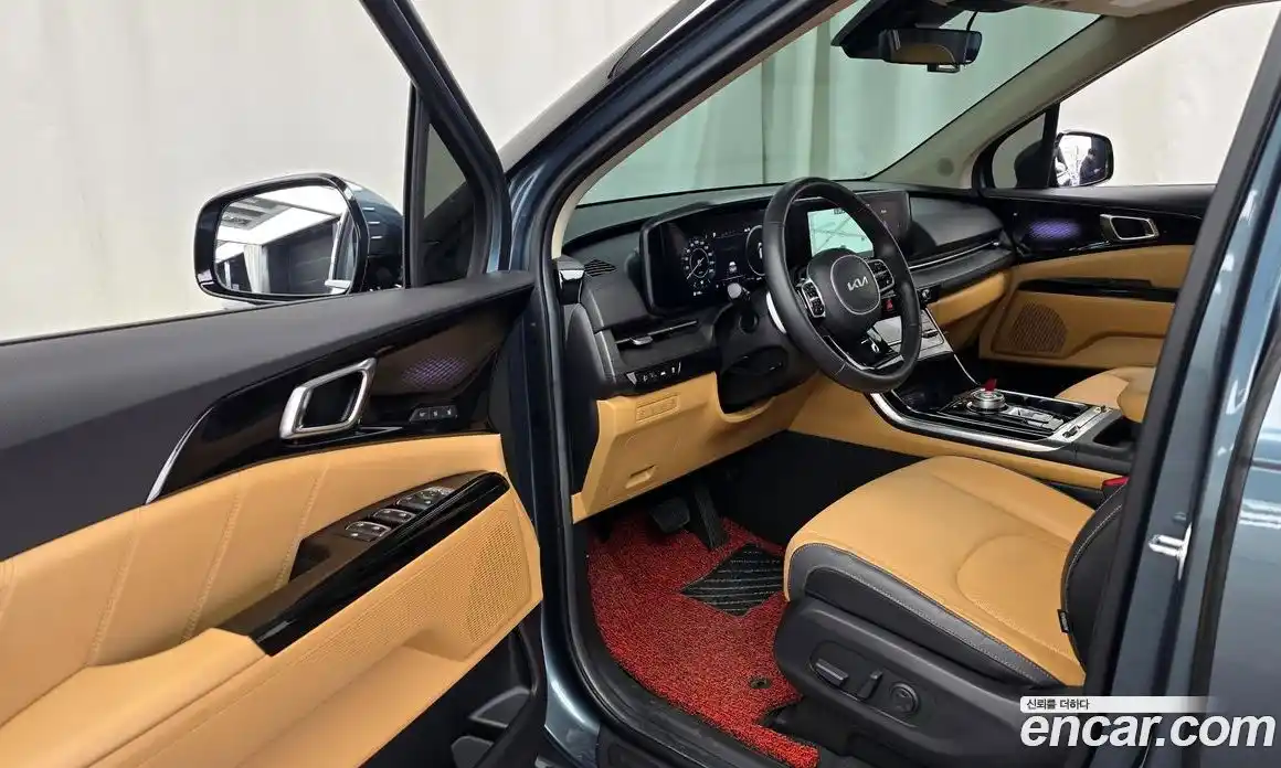 Kia Canival 2023 2.2 гидро в Москве № 451757, фото 9