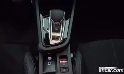 Renault Arkana 2025 1.6 гидро в Москве № 719724, миниатюра 12