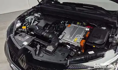 Renault Arkana 2025 1.6 гидро в Москве № 719724, миниатюра 6
