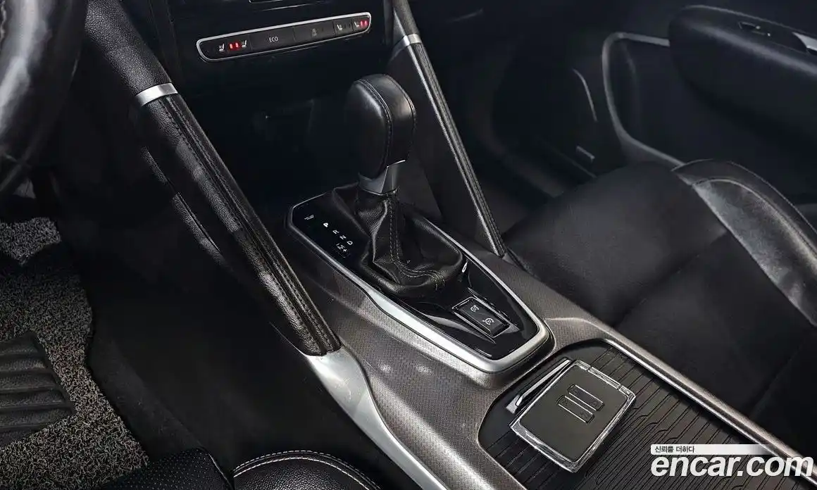 Renault QM6 2016 2.0 Автомат в Москве № 796693, фото 9